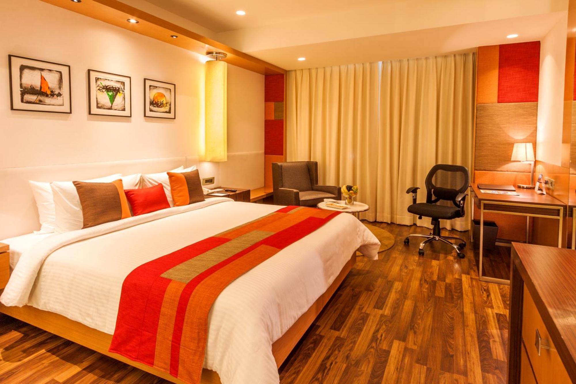 Deventure Sarovar Portico Kapashera, New Delhi Kültér fotó